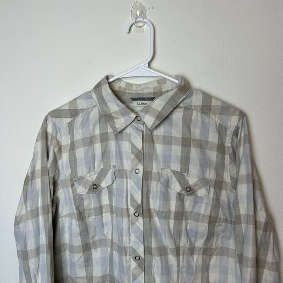 LL Bean Shirt Womens Medium Tan White Flannel Snap Front Casual Outdoor Normcore - Picture 2 of 13